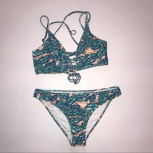 CupShe Bikini Size Large NWOT